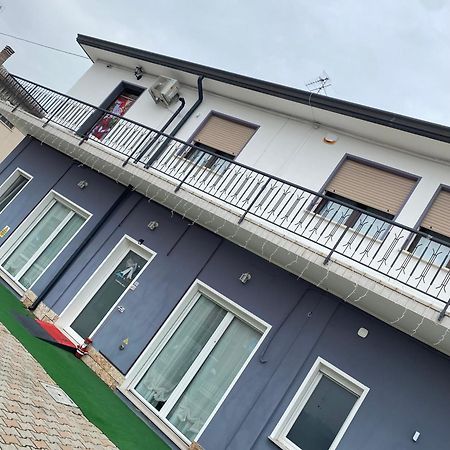 Mare&Terra... Alloggi Nel Delta Polesine Camerini Экстерьер фото